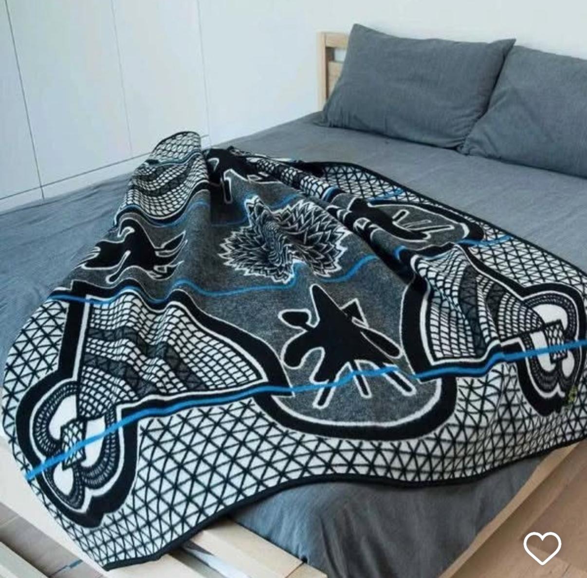 Kharetsa Blanket